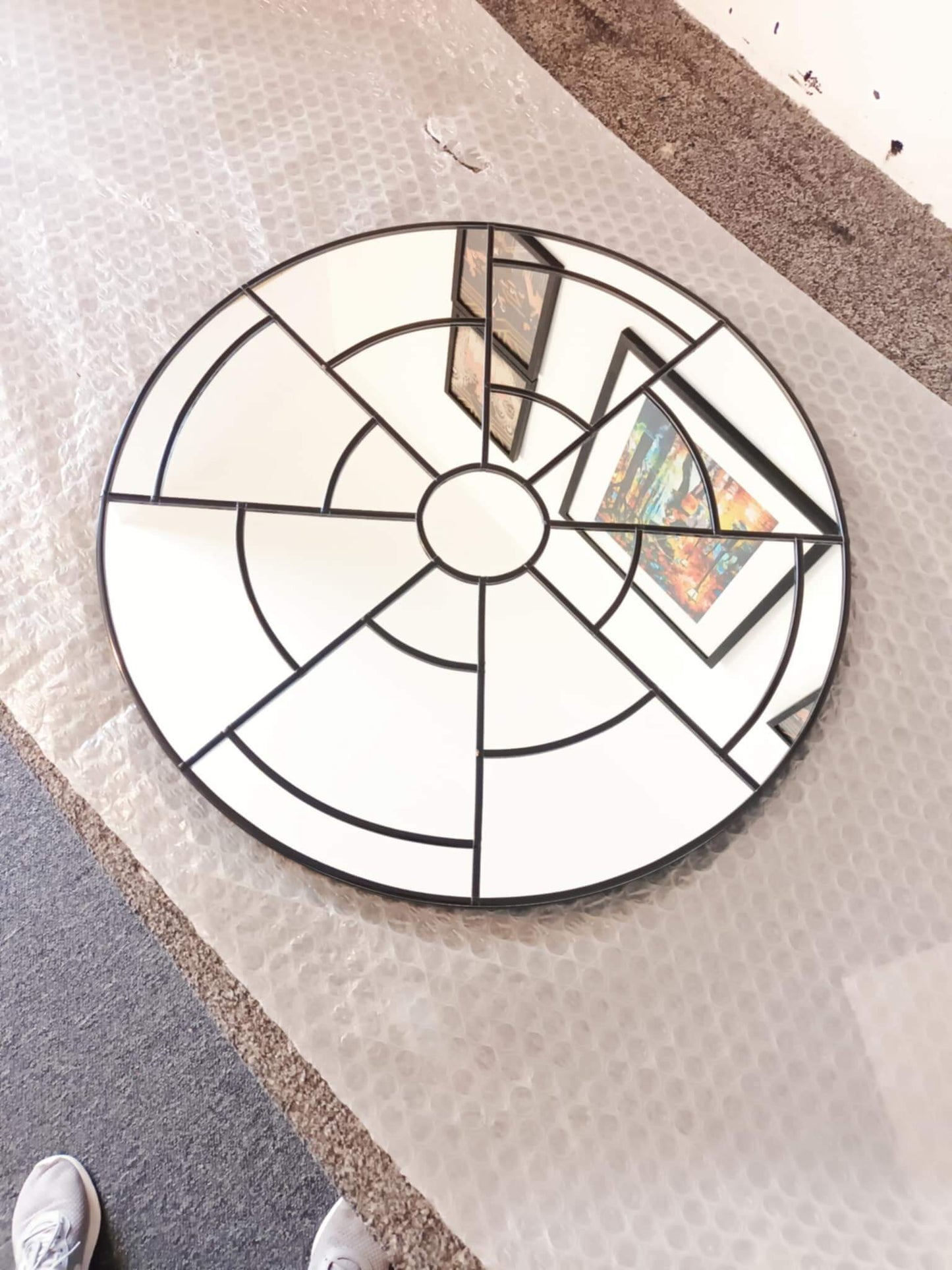 Round Wall Mirror